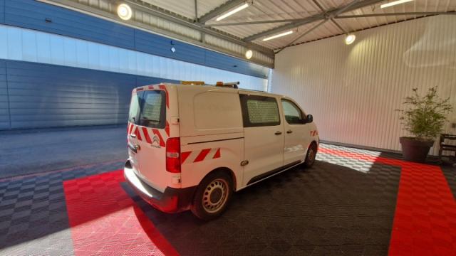Citroen Jumpy image 2