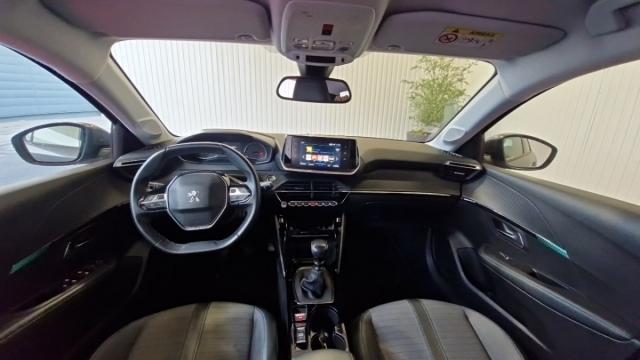 Peugeot 208 image 5