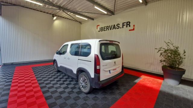Peugeot Rifter image 8