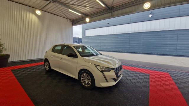 Peugeot 208 image 3