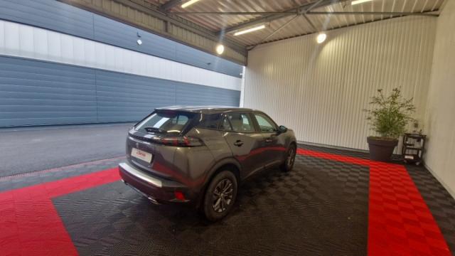 Peugeot 2008 image 8