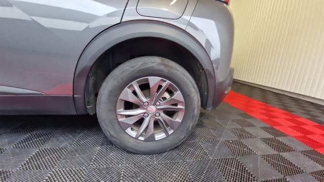 Peugeot 2008 image 1