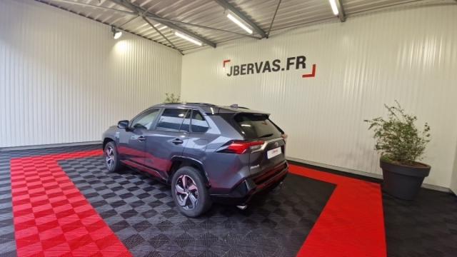 Toyota Rav4 image 7