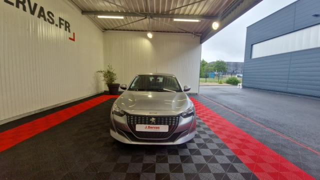 Peugeot 208 image 3