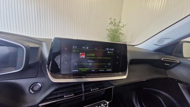 Peugeot 2008 image 3