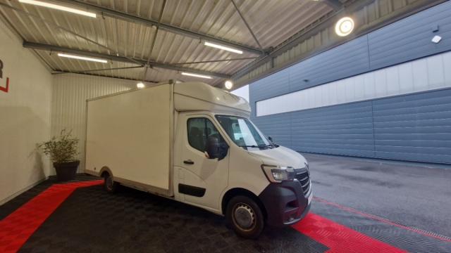 Renault Master image 2