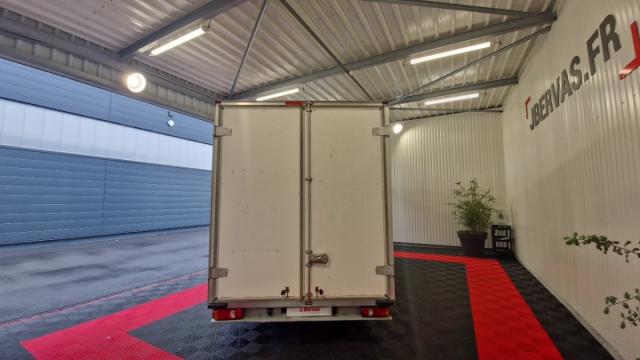 Renault Master image 8