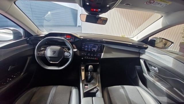 Peugeot 308 image 9