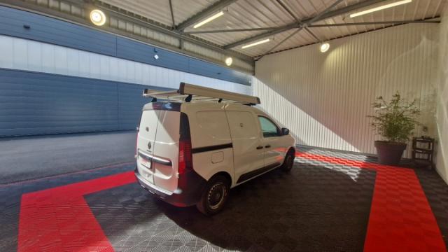 Renault Express Van image 3
