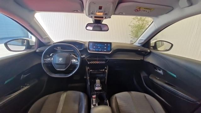 Peugeot 208 image 2