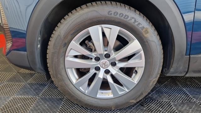 Peugeot 3008 image 1