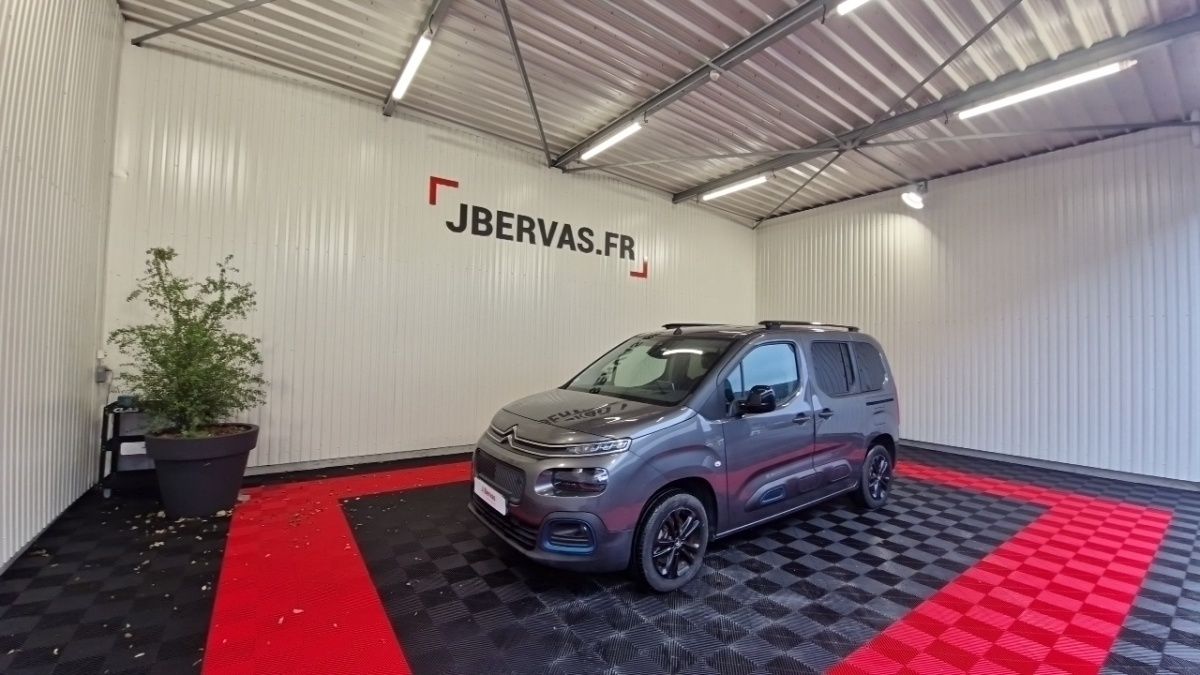 Citroen Berlingo à Kersaint Plabennec – photo 1