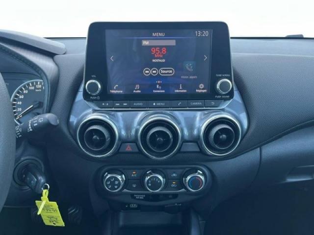 Nissan Juke image 3