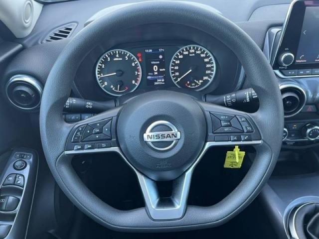 Nissan Juke image 1