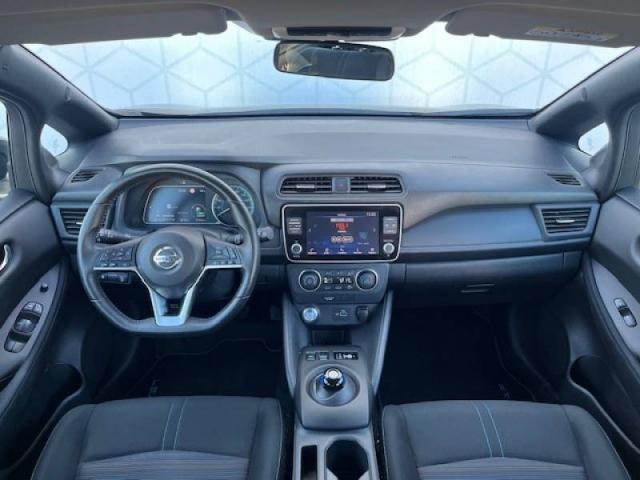 Nissan Leaf image 1