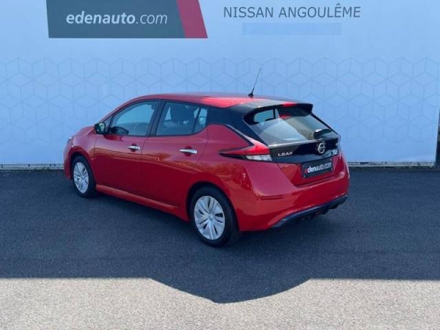 Nissan Leaf image 2