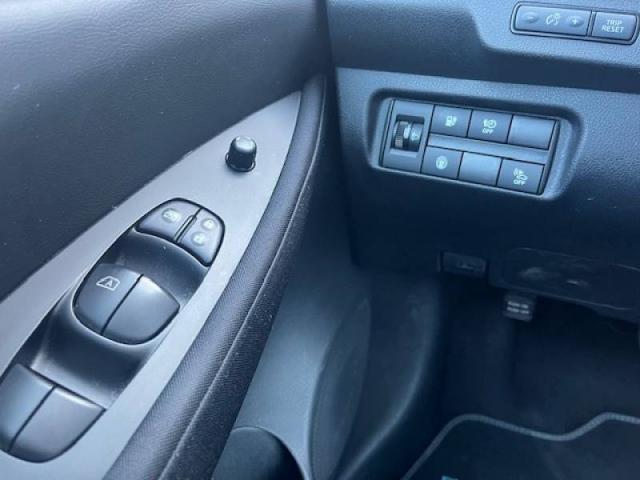 Nissan Leaf image 6