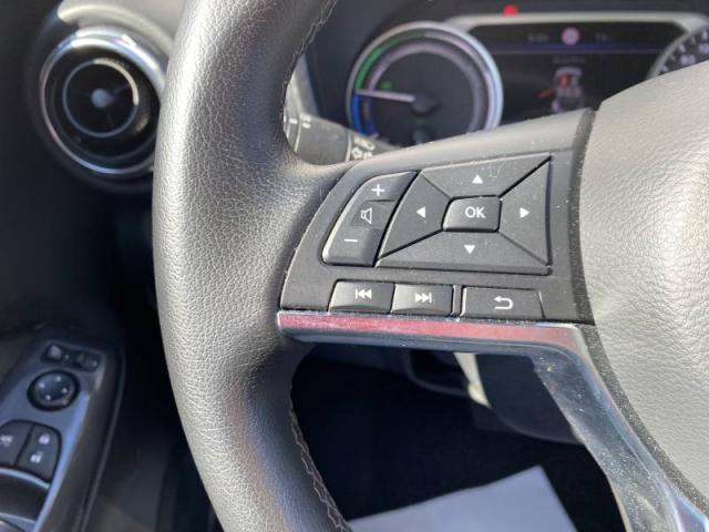 Nissan Juke image 6
