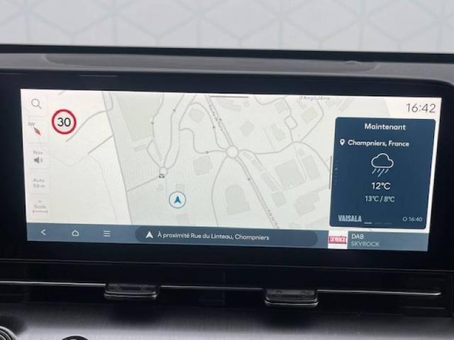 Hyundai Kona image 2