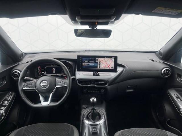 Nissan Juke image 9