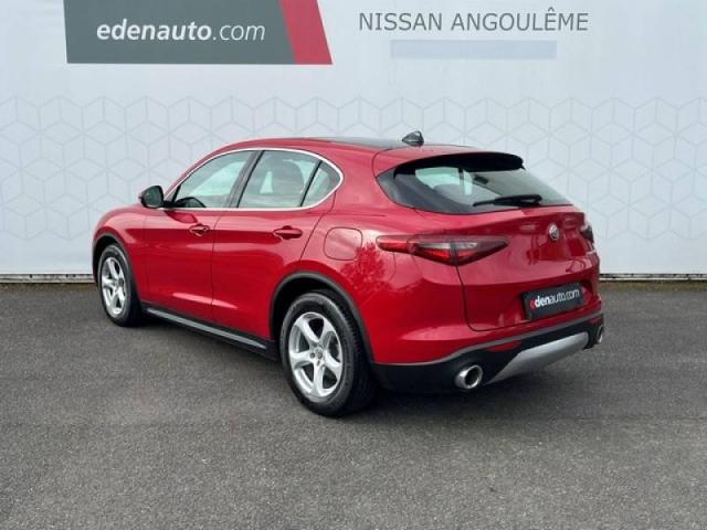 Alfa Romeo Stelvio image 1