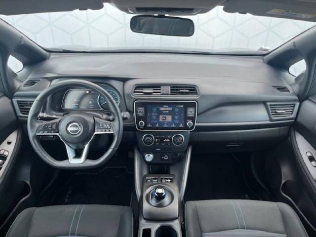 Nissan Leaf image 2