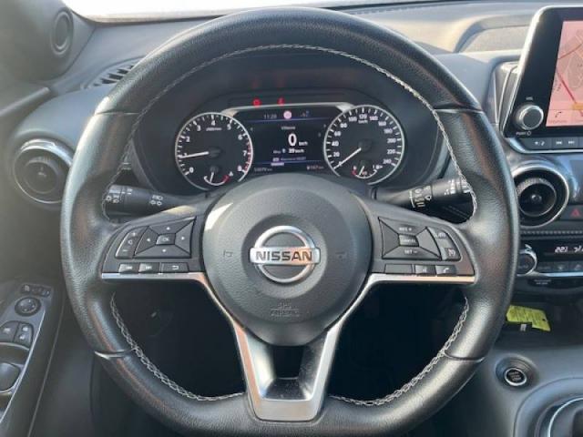 Nissan Juke image 7