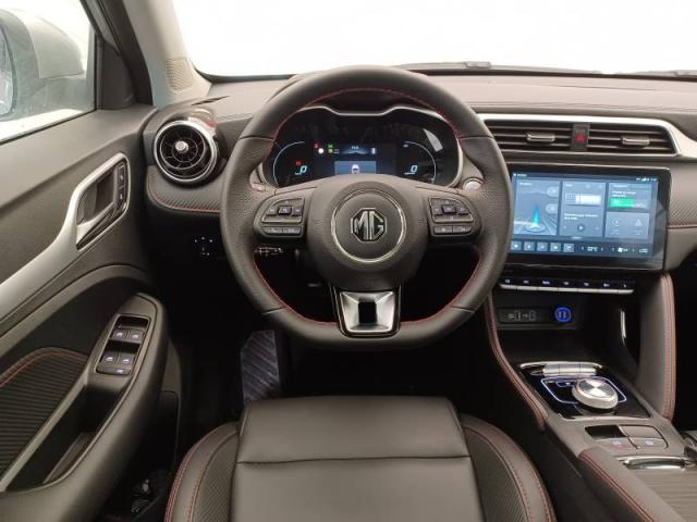 Mg Zs image 1