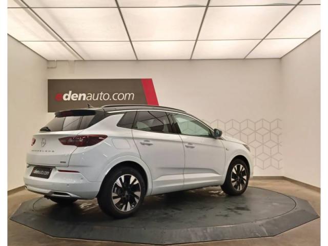 Opel Grandland image 9