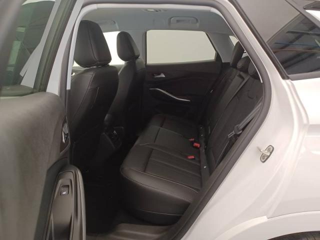 Opel Grandland image 2