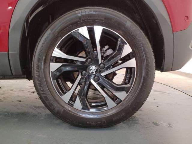 Peugeot 2008 image 2