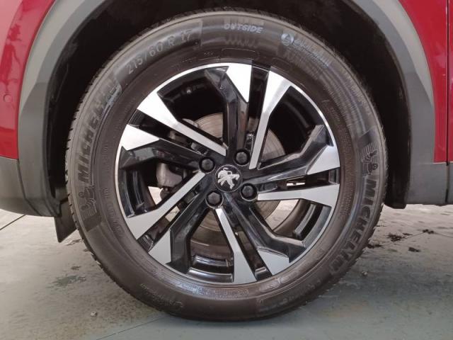 Peugeot 2008 image 8