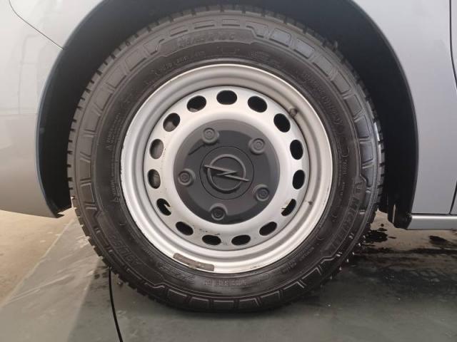 Opel Vivaro image 8