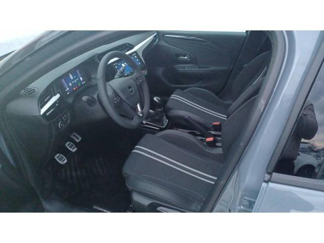 Opel Corsa image 8