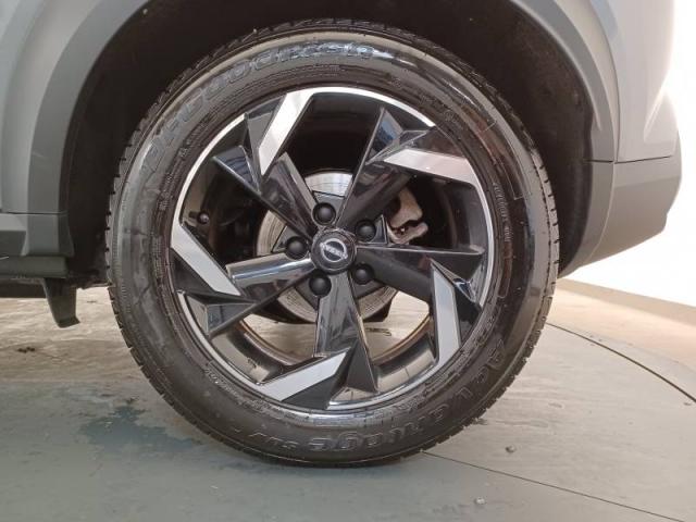 Nissan Juke image 2