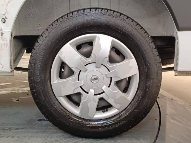 Nissan Nv400 image 4
