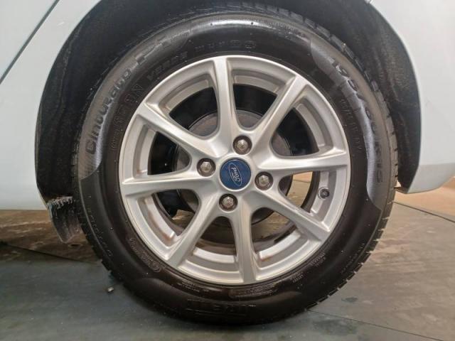 Ford Fiesta image 3