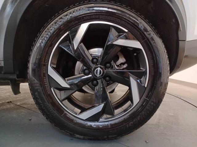 Nissan Juke image 7