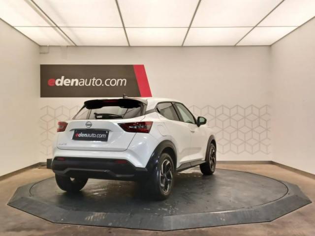 Nissan Juke image 8