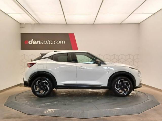 Nissan Juke image 9