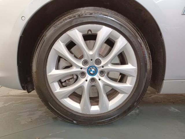 Bmw Serie 2 image 9