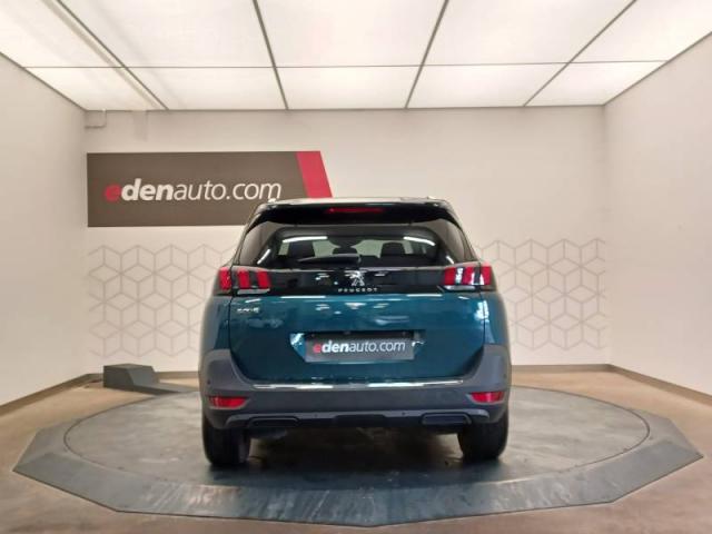 Peugeot 5008 image 1