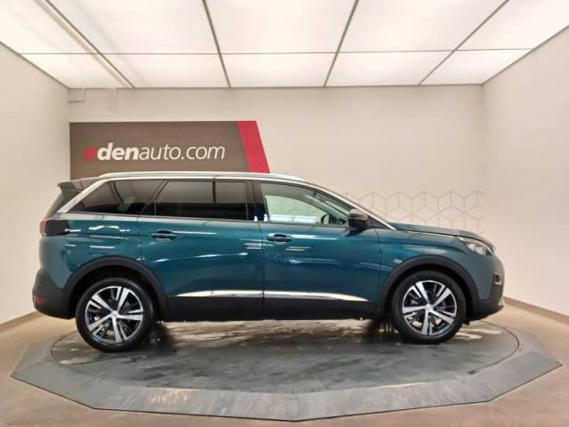 Peugeot 5008 image 2