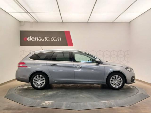 Peugeot 308 image 1