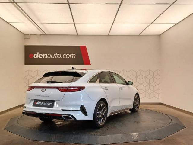 Kia Pro_cee'D image 3