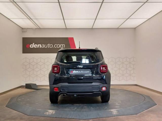 Jeep Renegade image 9
