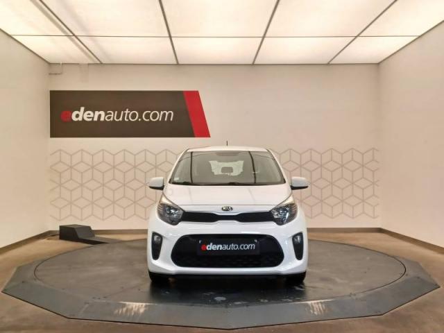 Kia Picanto image 9