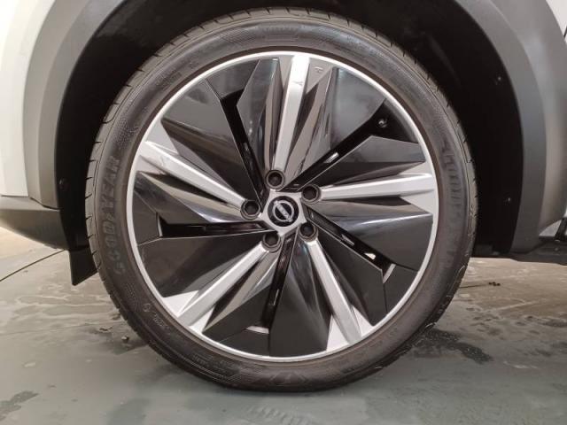 Nissan Juke image 3