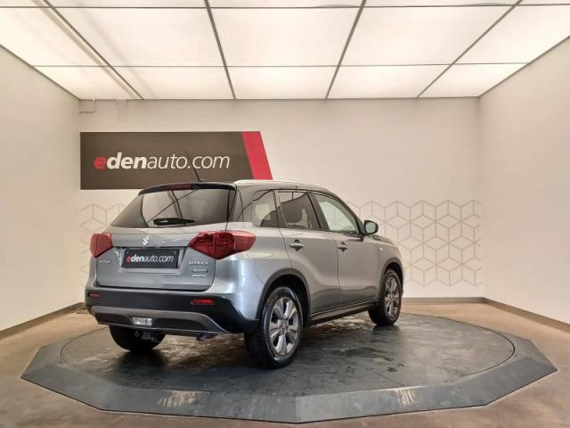 Suzuki Vitara image 7