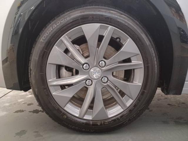 Peugeot 208 image 1